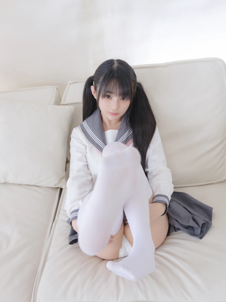 《白丝jk》｜桜井宁宁 · 85张写真