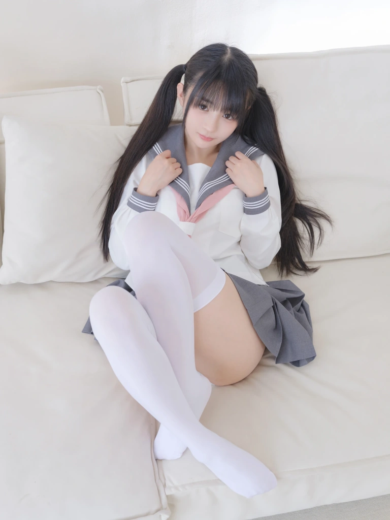 《白丝jk》｜桜井宁宁 · 85张写真