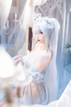 《NO.86 – Nikke 灰姑娘·水晶公主》｜轩萧学姐 · 40张写真