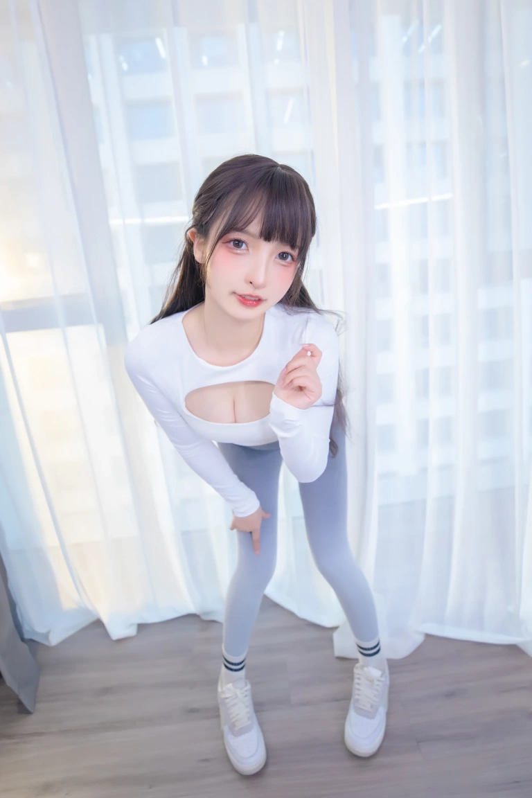 《第四季 序号5：《瑜伽少女》》｜神楽坂真冬 · 75张写真