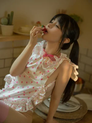 《围裙厨房》｜桜井宁宁 · 85张写真