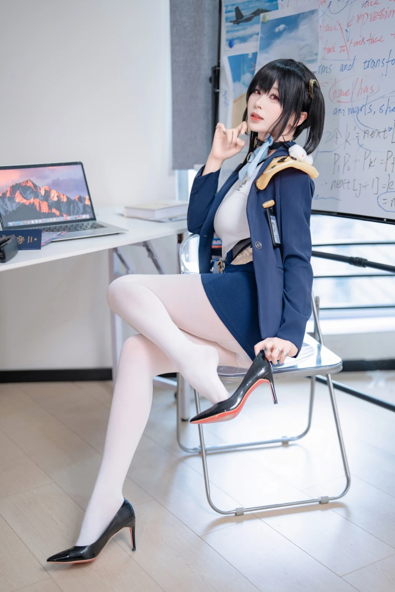 《NO.93 – 索拉》｜轩萧学姐 · 50张写真