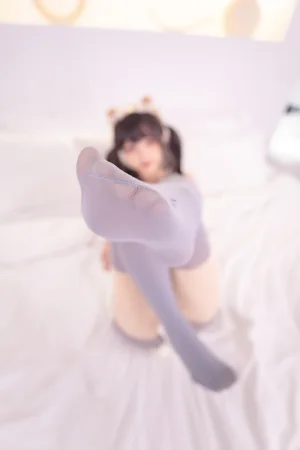 《第四季 序号12：《草莓胖次》》｜神楽坂真冬 · 75张写真