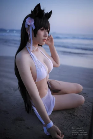 《爱宕泳装》｜Nyako喵子 · 25张写真
