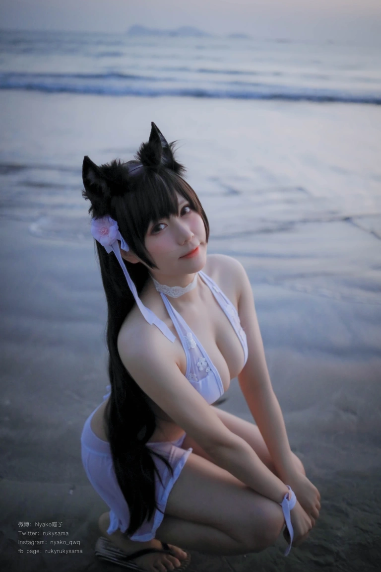 《爱宕泳装》｜Nyako喵子 · 25张写真