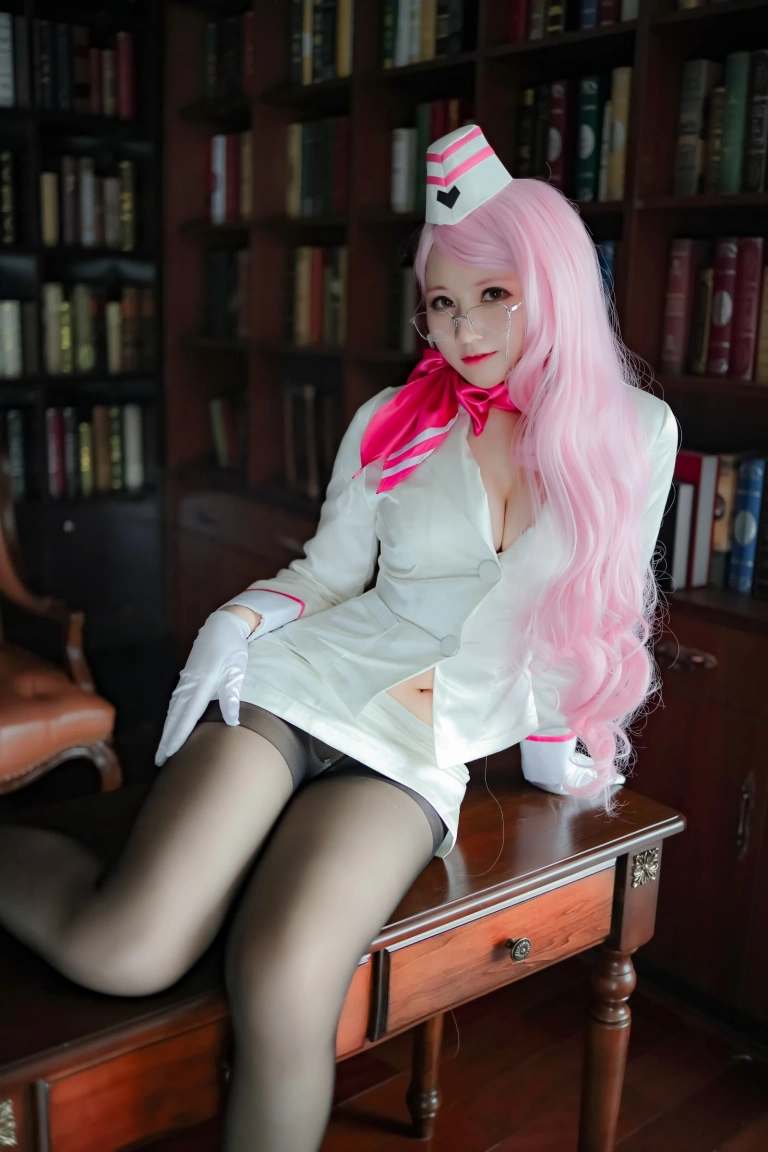 《柯杨斯卡娅》｜Nyako喵子 · 35张写真