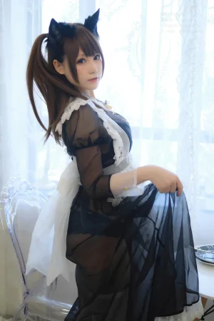 《透明女仆》｜Nyako喵子 · 50张写真