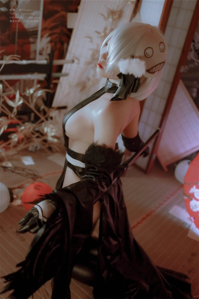 《2B同人旗袍》｜Nyako喵子 · 43张写真