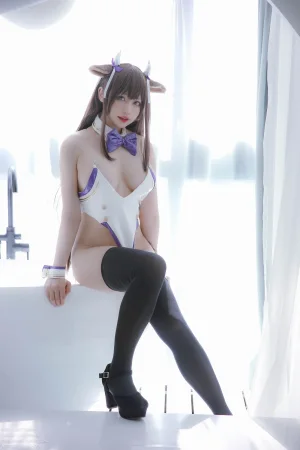 《樫野本 牛牛赌场女郎》｜Nyako喵子 · 113张写真、1 个视频