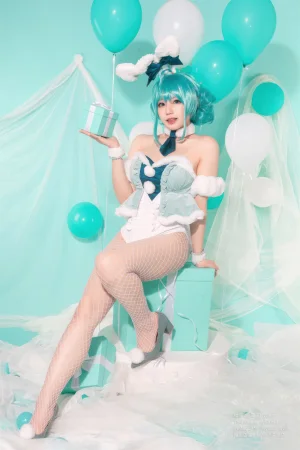 《初音白兔》｜Nyako喵子 · 41张写真
