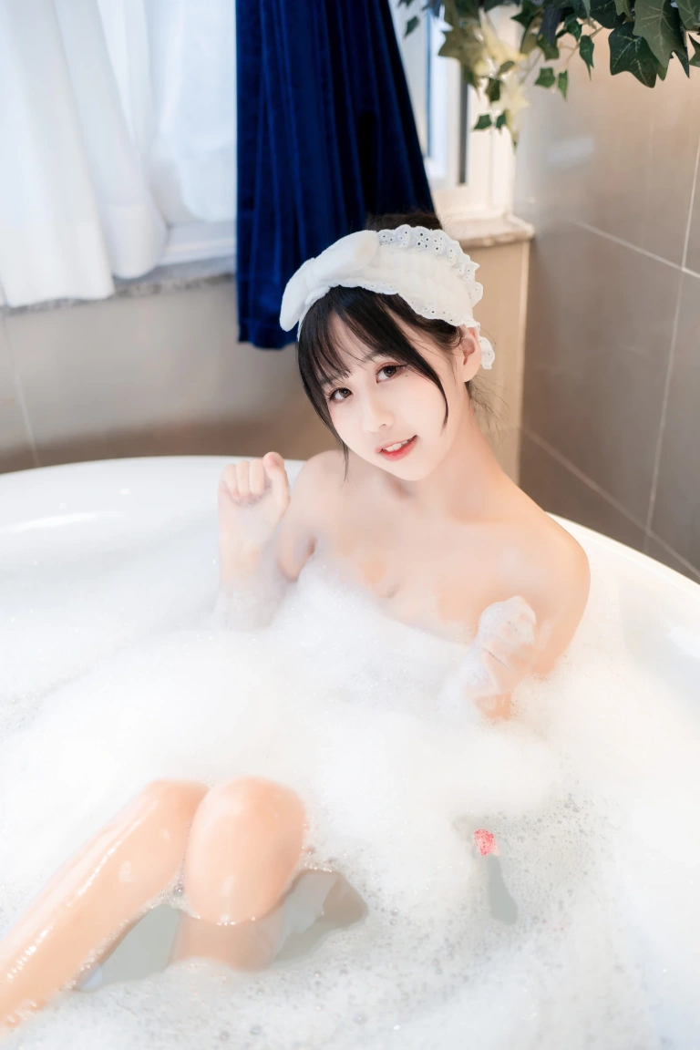 《浴巾》｜萌芽儿o0 · 27张写真