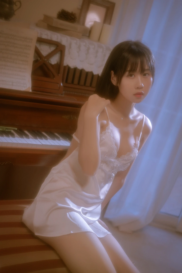 《遐 私房》｜萌芽儿o0 · 43张写真