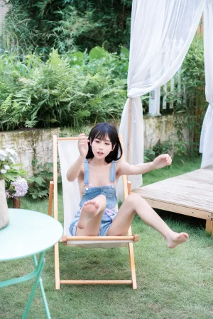 《西瓜与夏天》｜萌芽儿o0 · 33张写真