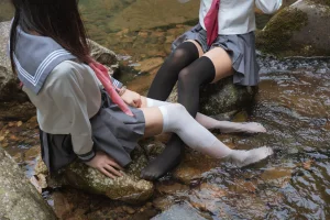 《小溪JK百合》｜萌芽儿o0&请叫我若生 · 93张写真