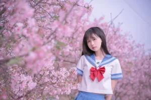 《樱花jk》｜萌芽儿o0 · 30张写真