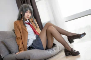 《jk麻衣学姐》｜萌芽儿o0 · 28张写真