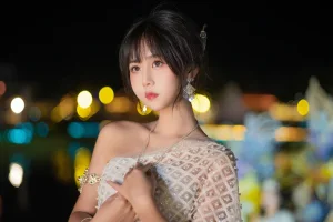 《西双版纳【傣服 银】》｜萌芽儿o0 · 17张写真