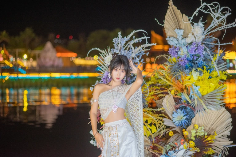 《西双版纳【傣服 银】》｜萌芽儿o0 · 17张写真