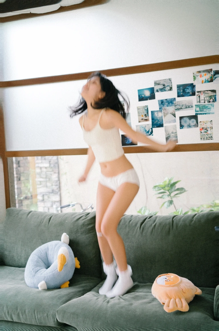 《夏天的尾巴》｜萌芽儿o0 · 45张写真