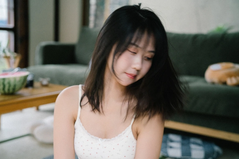 《夏天的尾巴》｜萌芽儿o0 · 45张写真