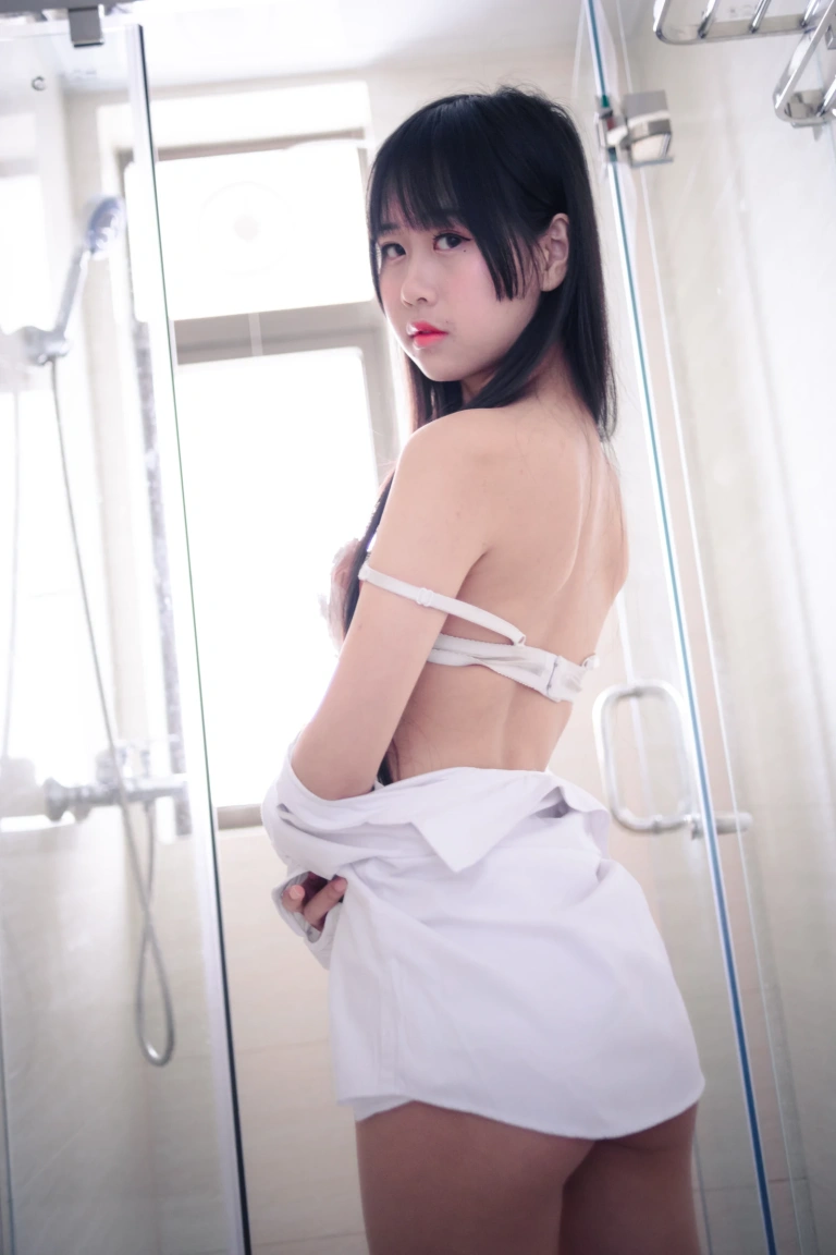 《私房 原图》｜萌芽儿o0 · 62张写真