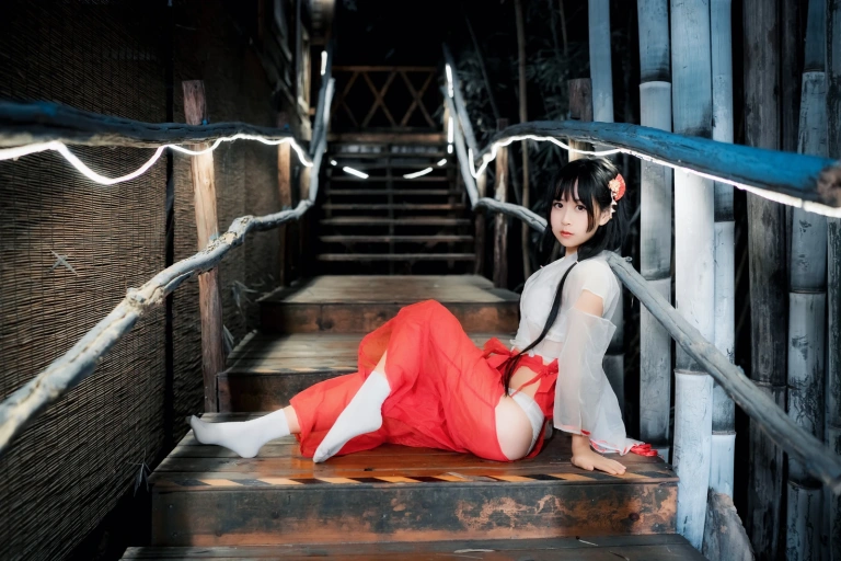 《透明巫女》｜萌芽儿o0 · 14张写真