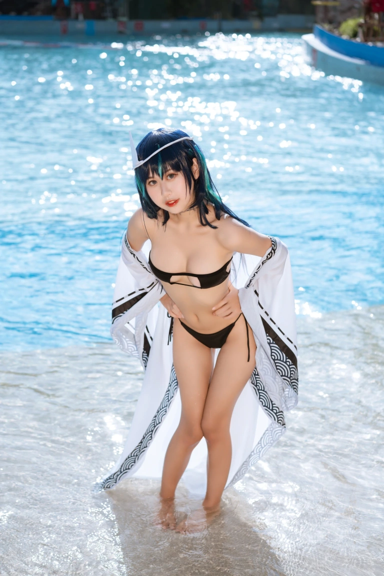 《幽灵妹妹》｜萌芽儿o0 · 30张写真