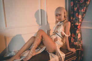 《碧蓝航线 马萨诸塞礼服》｜萌芽儿o0 · 30张写真