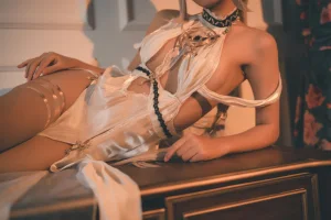 《碧蓝航线 马萨诸塞礼服》｜萌芽儿o0 · 30张写真