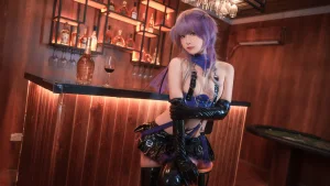 《魅魔兔》｜Quan冉有点饿 · 18张写真