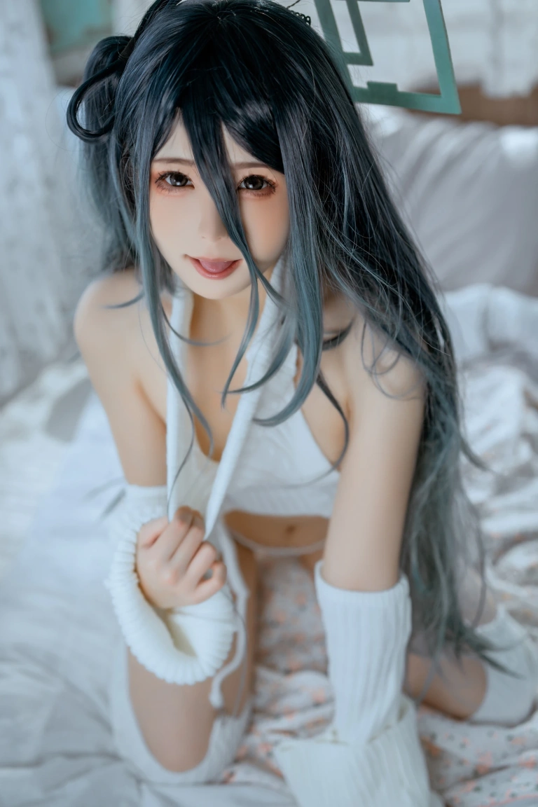 《天童爱丽丝同人》｜Quan冉有点饿 · 48张写真