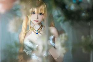 《生或死 玛丽罗斯》｜Quan冉有点饿 · 40张写真