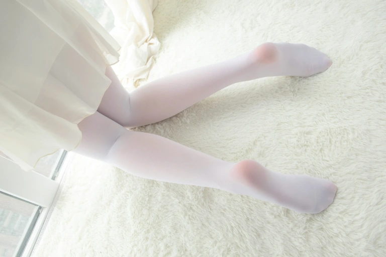 《R15-007》｜森萝财团 · 83张写真