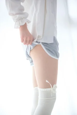 《R15-016》｜森萝财团 · 95张写真