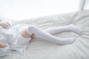 《R15-022》｜森萝财团 · 85张写真