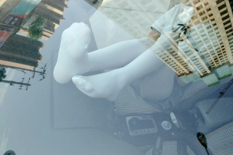 《R15-023》｜森萝财团 · 75张写真