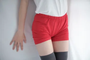 《R15-024》｜森萝财团 · 57张写真