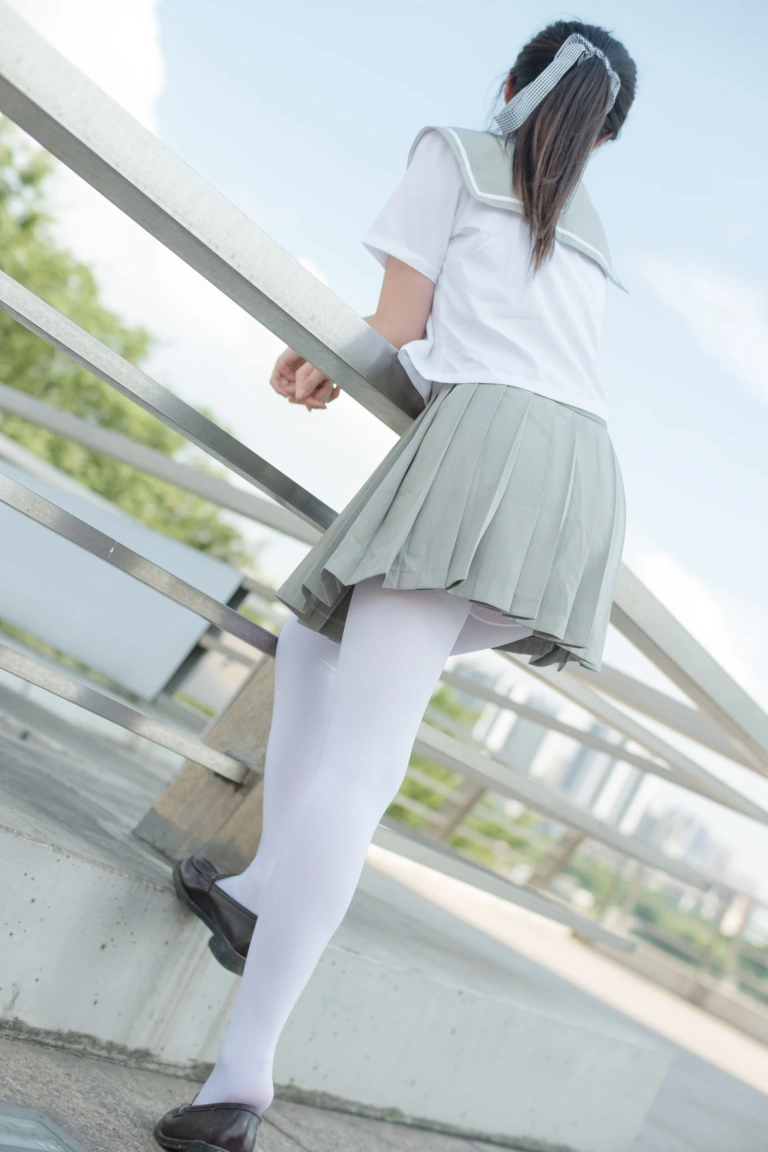 《R15-026》｜森萝财团 · 79张写真