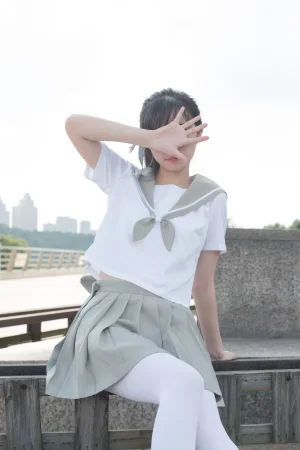 《R15-026》｜森萝财团 · 79张写真