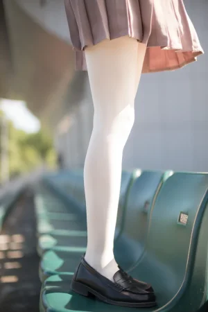 《R15-030》｜森萝财团 · 67张写真