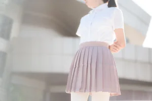 《R15-030》｜森萝财团 · 67张写真