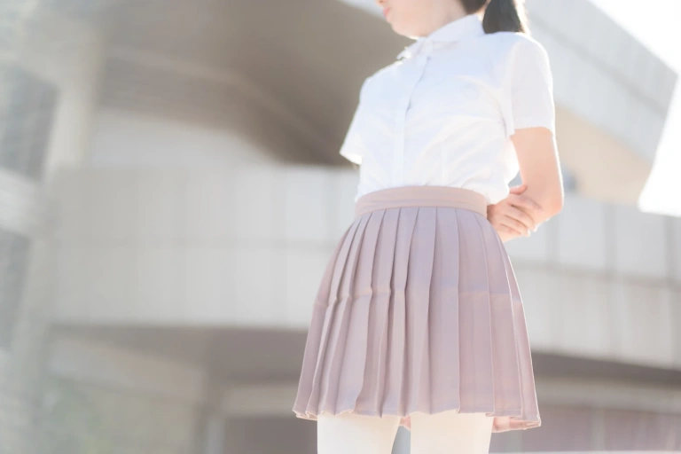 《R15-030》｜森萝财团 · 67张写真