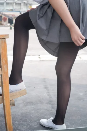 《R15-031》｜森萝财团 · 95张写真