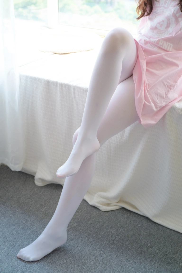《R15-035》｜森萝财团 · 107张写真