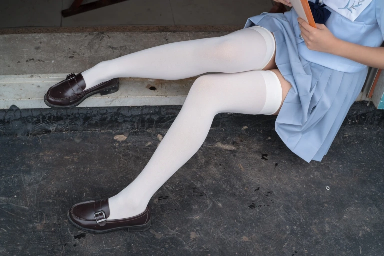 《R15-036》｜森萝财团 · 84张写真