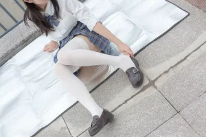 《R15-039》｜森萝财团 · 88张写真