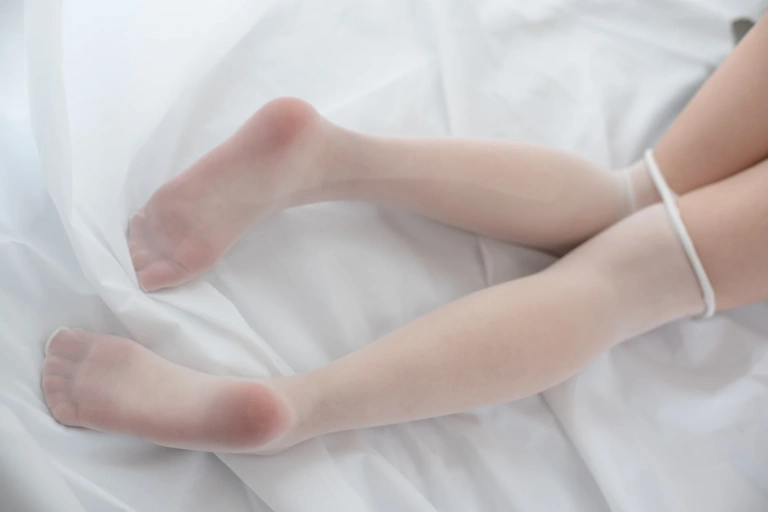 《R15-046》｜森萝财团 · 110张写真