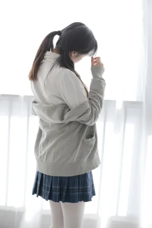 《R15-047》｜森萝财团 · 114张写真