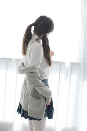 《R15-047》｜森萝财团 · 114张写真
