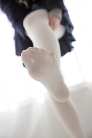 《R15-047》｜森萝财团 · 114张写真